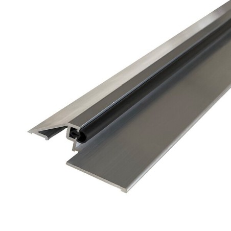 Seuil PMR à la suisse largeur 77 mm avec joint monté