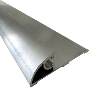 Seuil PMR à la suisse aluminium largeur 50 mm pour bâtiments publics