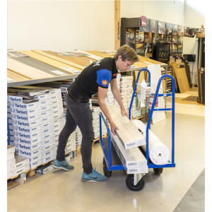 Chariot porte panneaux pour magasin