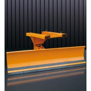 Déneigeuse pour chariot élévateur avec compensation automatique de niveau