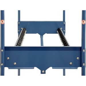 Chariot pour pneumatiques avec marchepied et support de sécurité