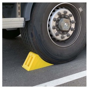 Cale roue camion jaune avec poignée en PEHD